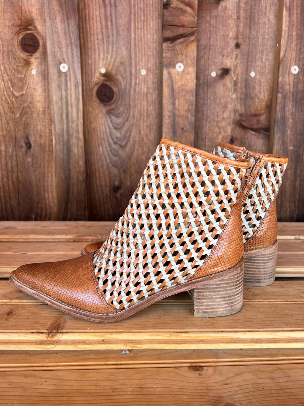 Roolee Opening Night Woven Ankle Boot Size 9 EUC